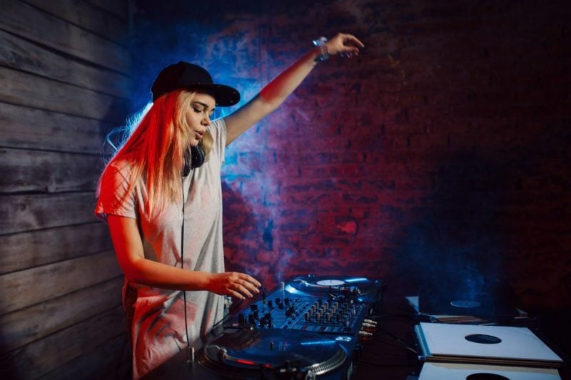 DJ Advertising