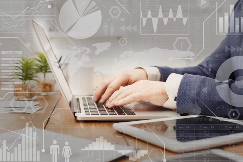 digital-marketing-interactive-screen
