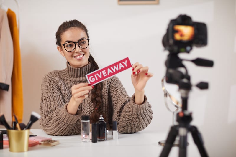 influencer giveaway