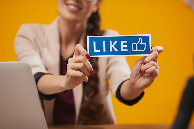 Best time to post on Facebook