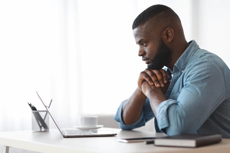 how do i hire a blogger?