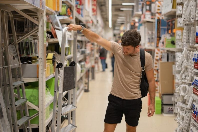 hardware store blogging