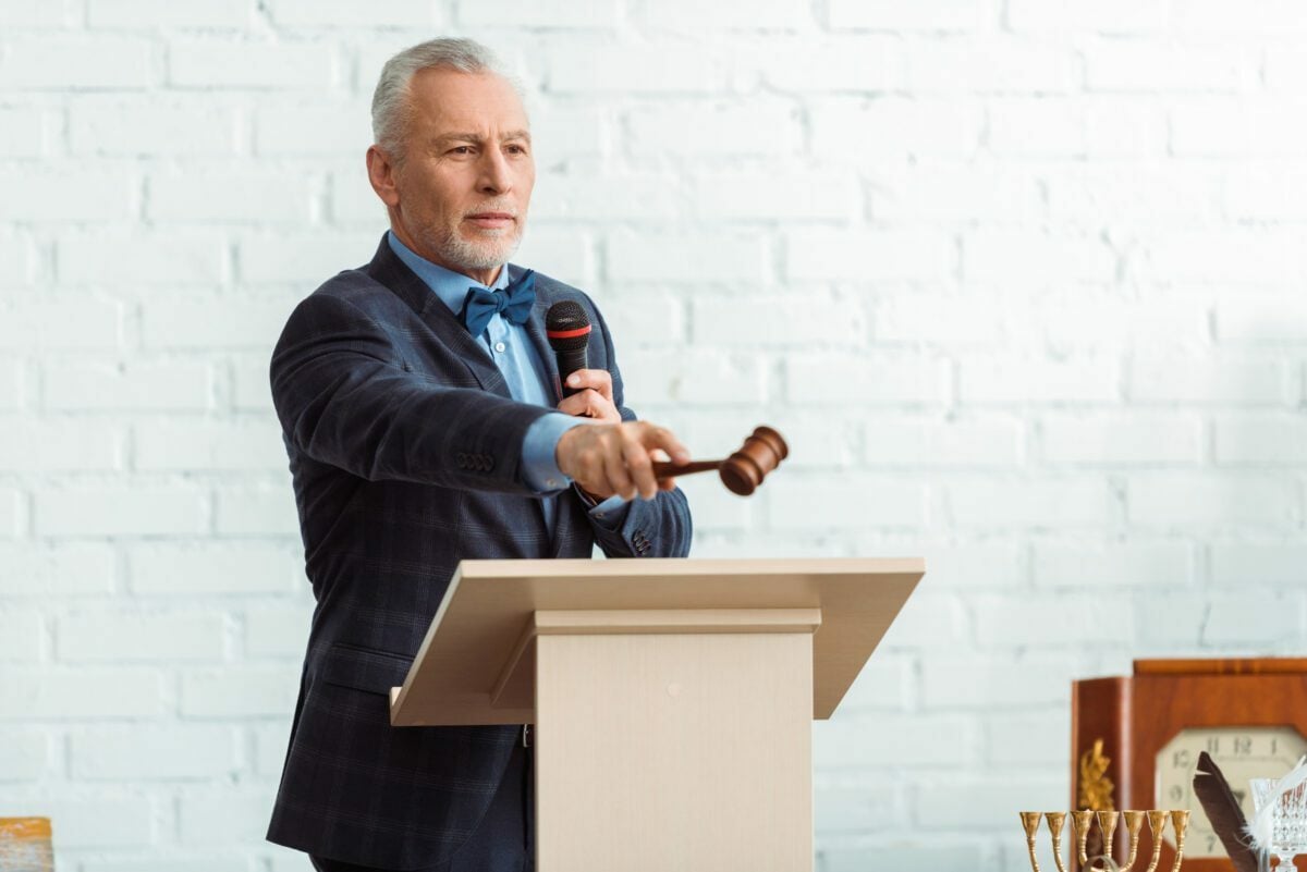 social media content creation for auctioneers
