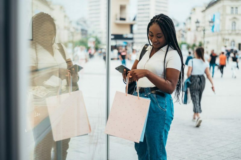 website hosting for personal shoppers