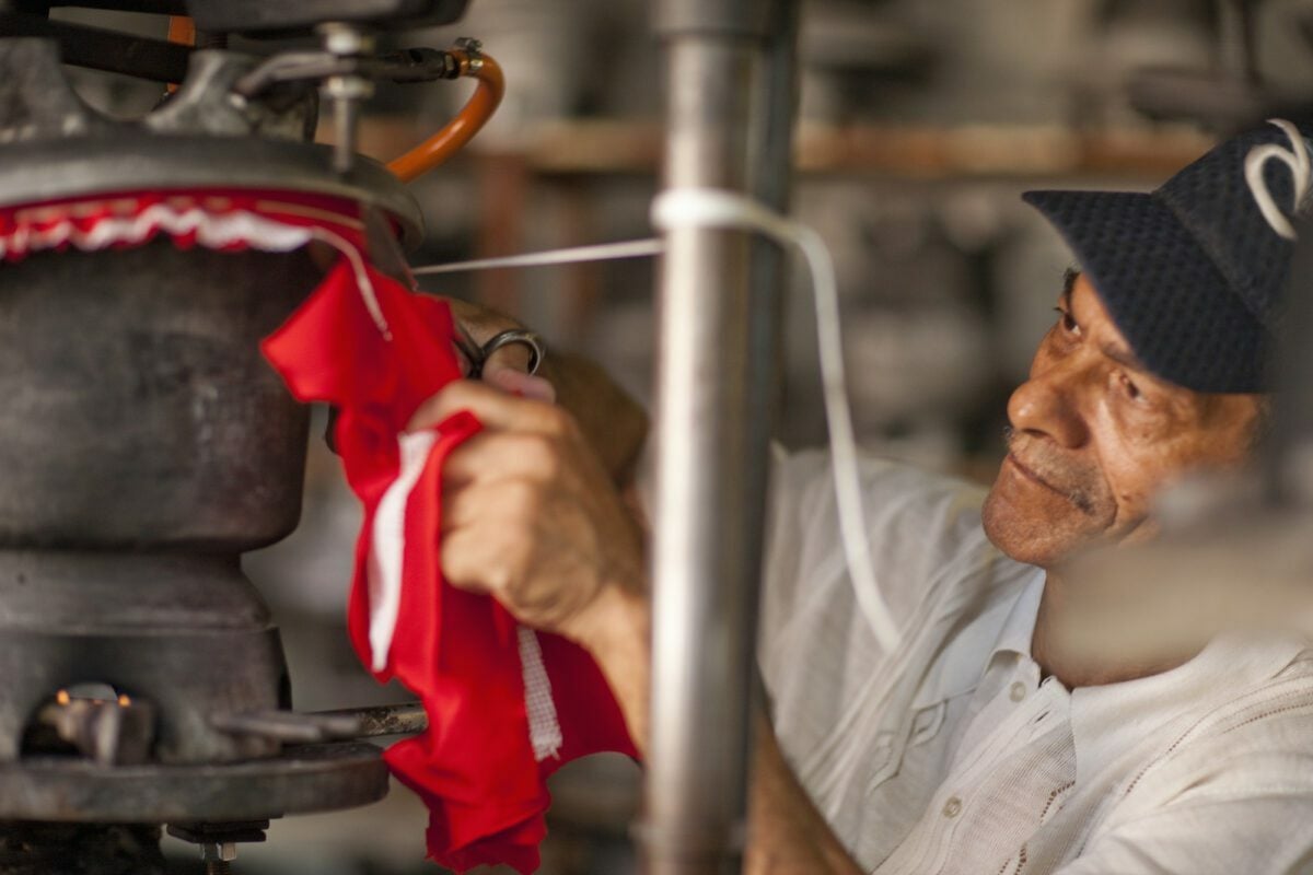 website creation for hat making