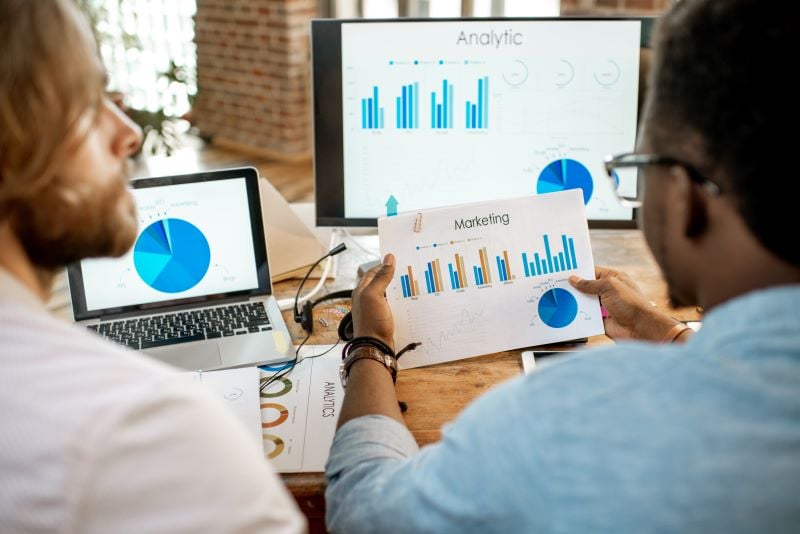seo analysts picture