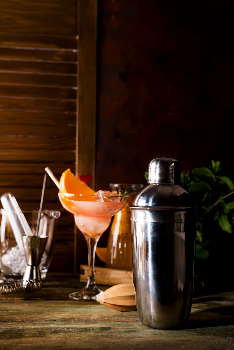 cocktail equipment