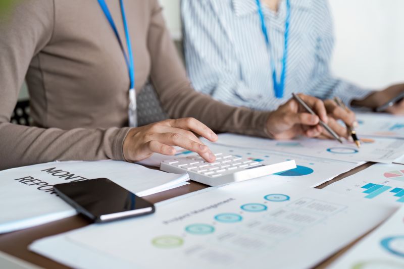 businesspeople team with accountants